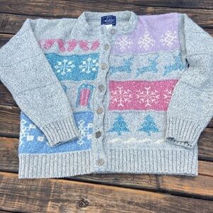 Vintage Woolrich Wool Blend Winter Themed Button Down Cardigan, Size small